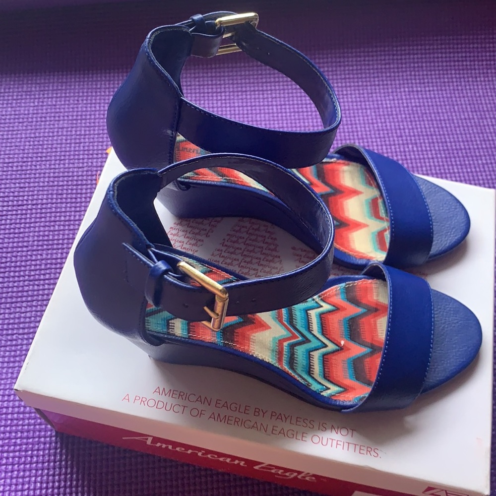 American Eagle - Blue Wedges, Size 6.5 Wide